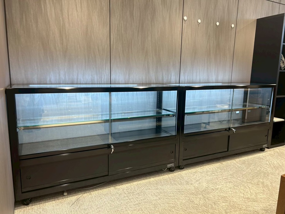 【2階フロア】会社の歴史や文化を表現した高級感のあるVIPルーム2690