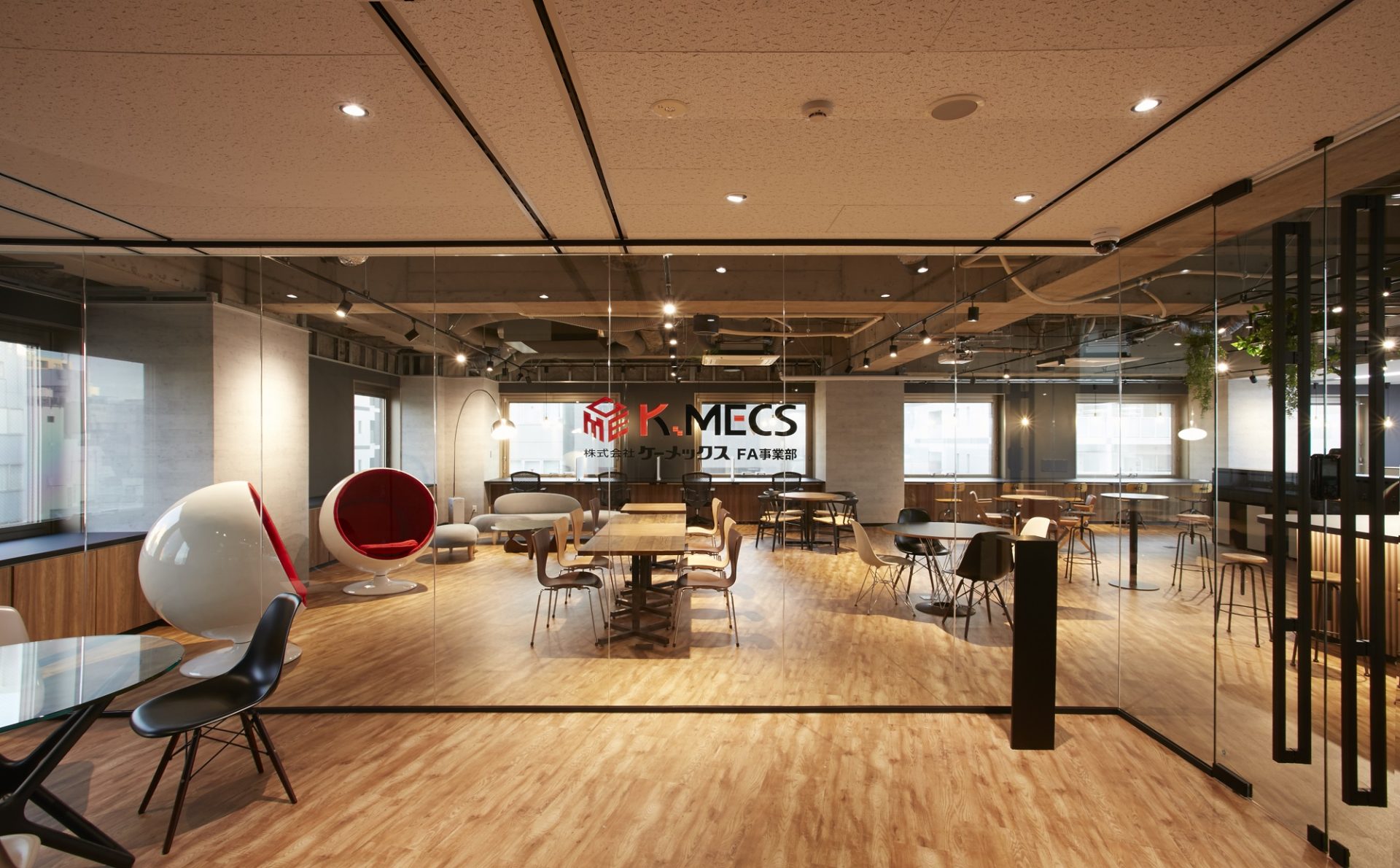 おしゃれオフィスの作り方～ノウハウから事例、おしゃれなオフィスを実現するアイテムまでまとめて紹介～