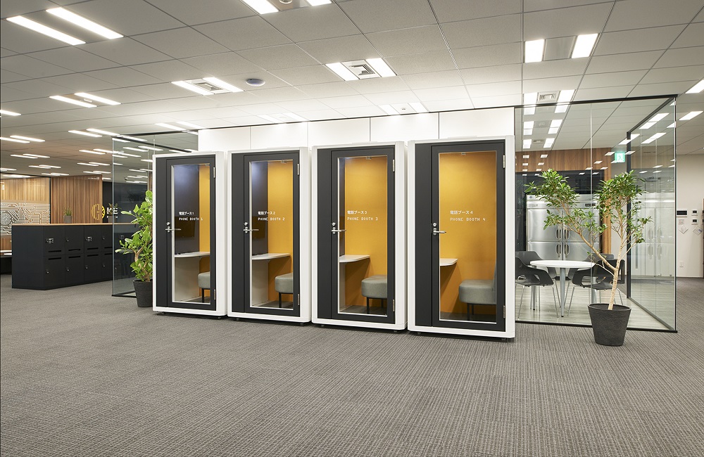 【賢い個室ブースの選び方】Web会議やミーティングに使えるローコストなオススメ製品4選もご紹介