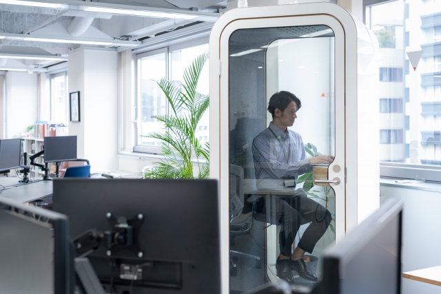 【賢い個室ブースの選び方】Web会議やミーティングに使えるローコストなオススメ製品4選もご紹介