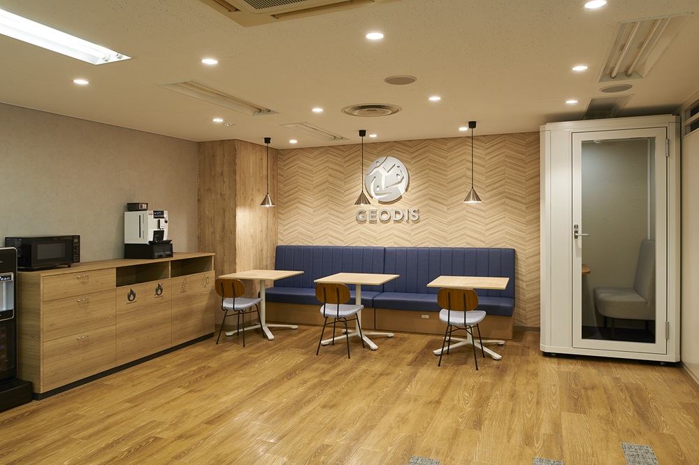 【賢い個室ブースの選び方】Web会議やミーティングに使えるローコストなオススメ製品4選もご紹介