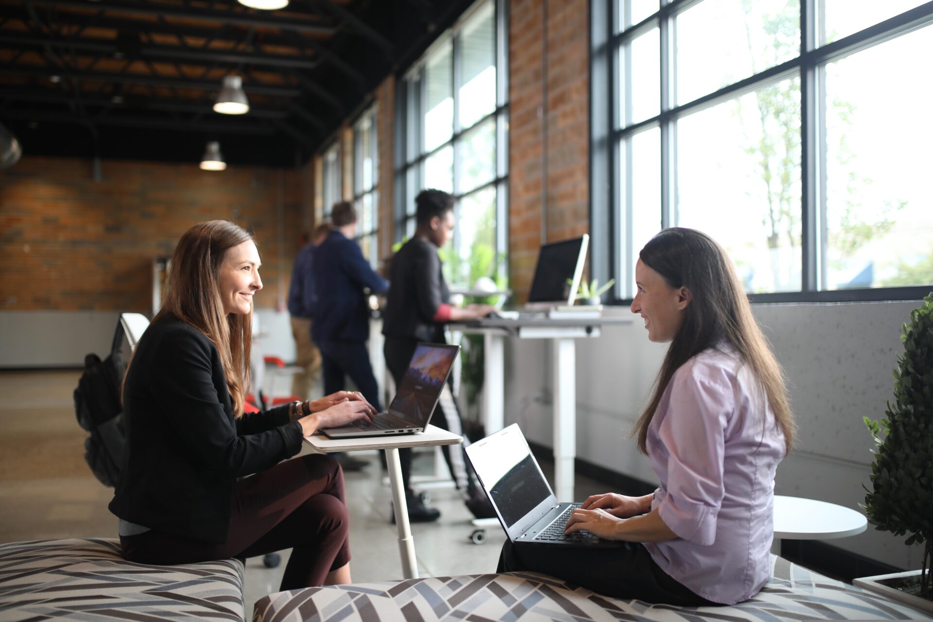 これからオフィス移転する企業様必見!オフィスデザインと同時に検討したい5つの取り組みとは?